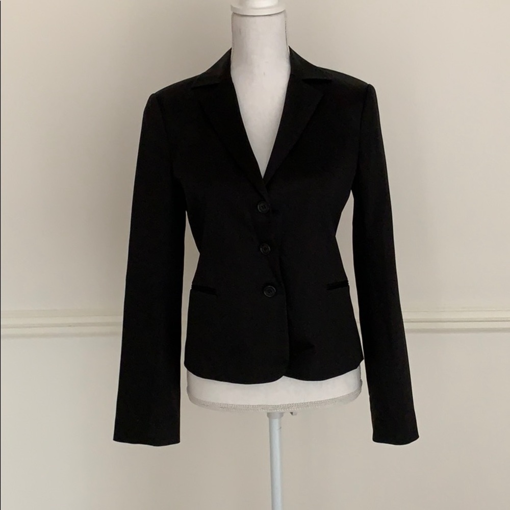 BCBGMaxAzria Black Tailored Blazer